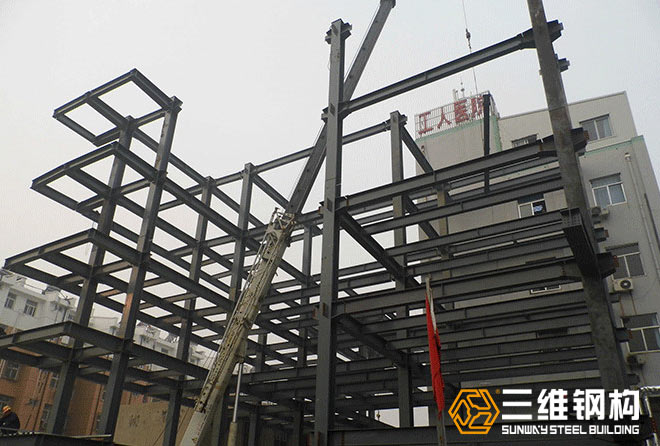滕州工人醫(yī)院病房樓鋼結(jié)構(gòu)建筑改擴(kuò)建項(xiàng)目